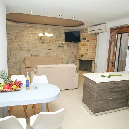 Mankon Gouves Appartement